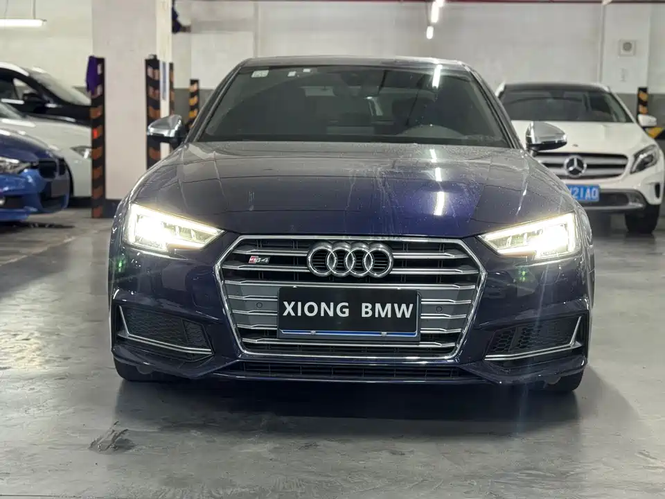 Audi S4