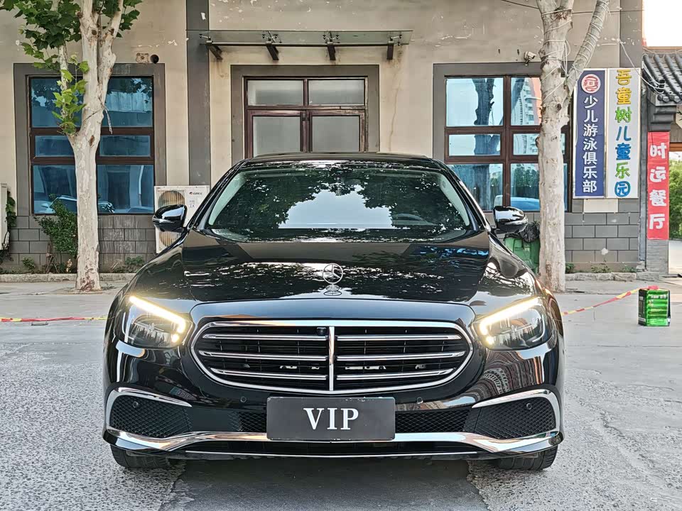 Mercedes-Benz E-class Mercedes-Benz E-class