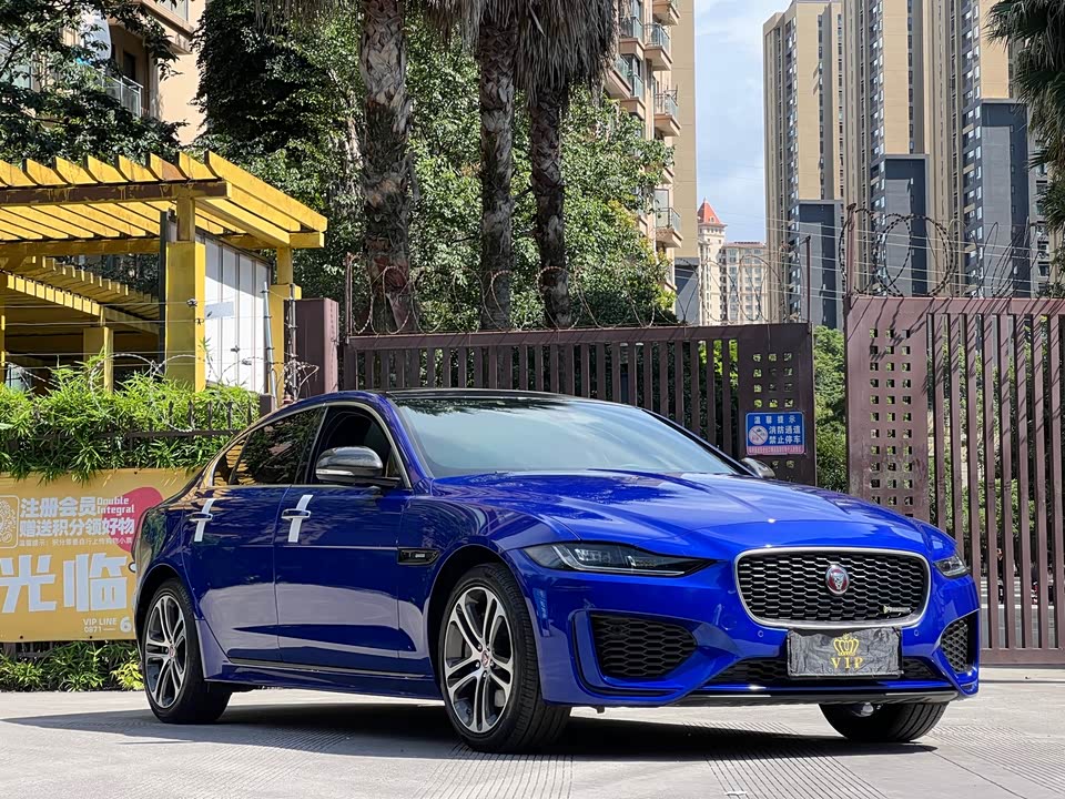 Jaguar XEL Jaguar XEL