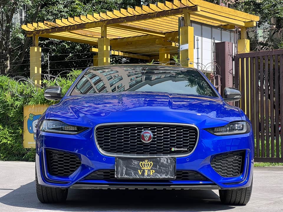 Jaguar XEL Jaguar XEL