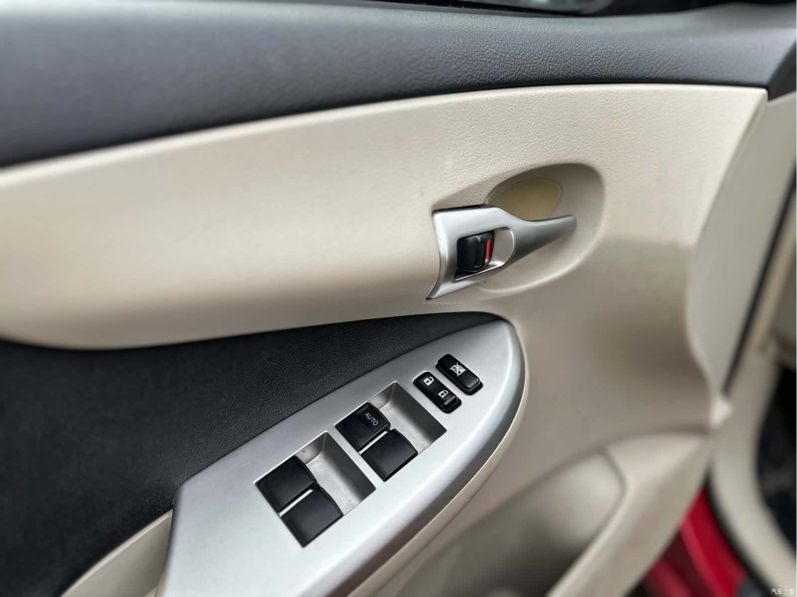 Toyota Corolla, 2012 7