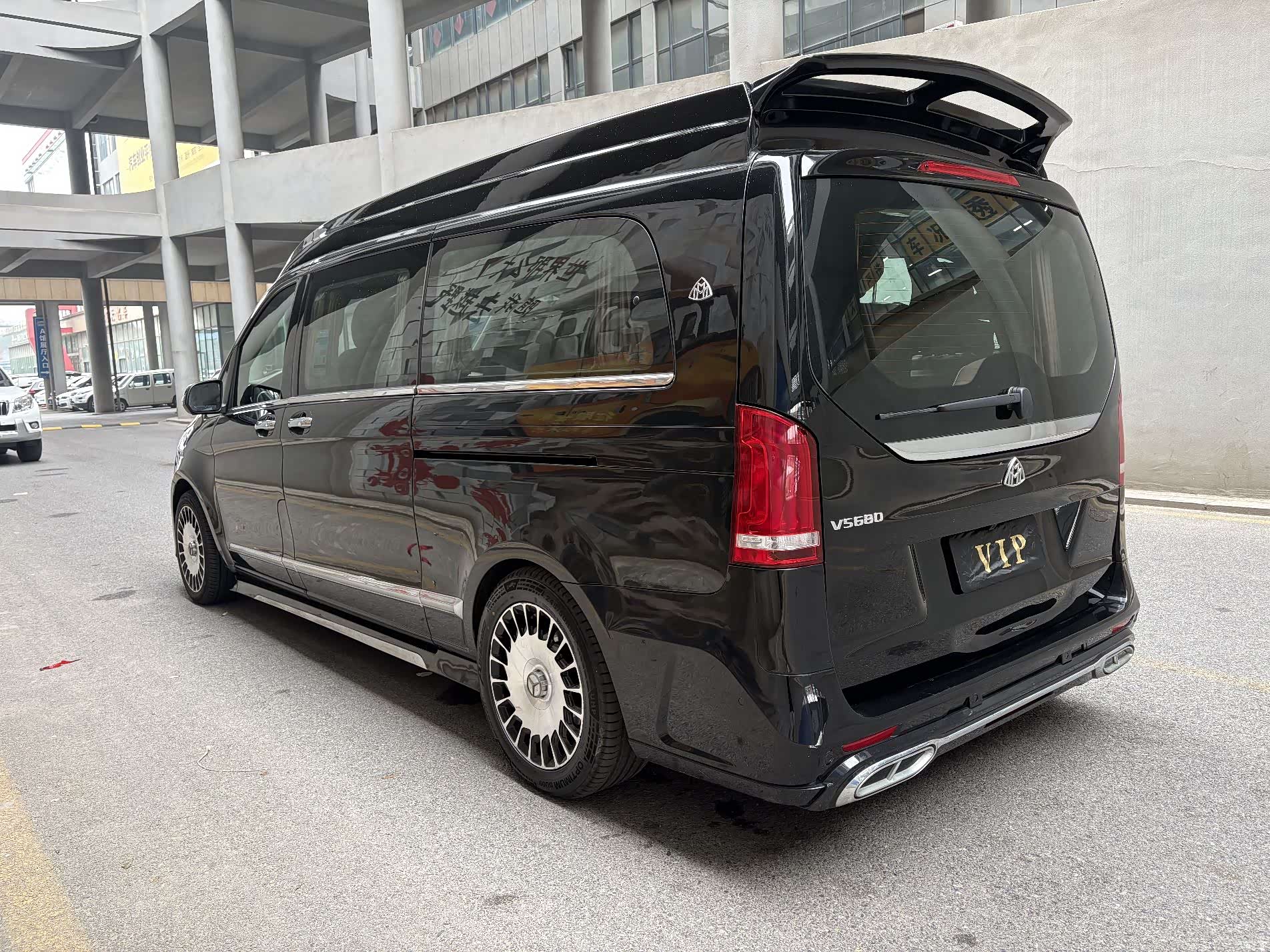 Mercedes-Benz V-Class, 2020 6