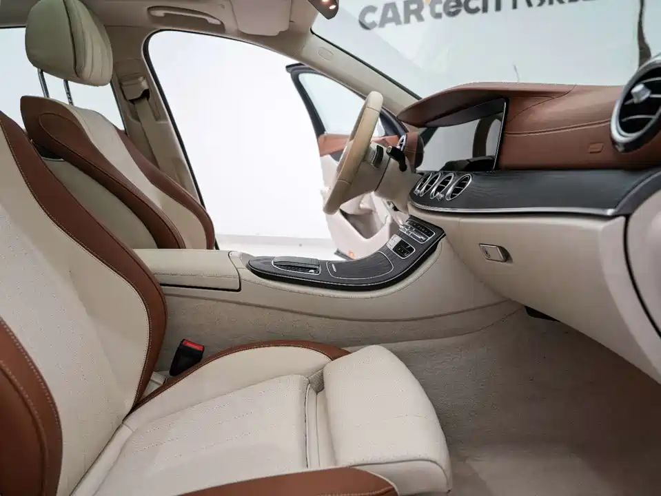 Mercedes-Benz E-class Mercedes-Benz E-class