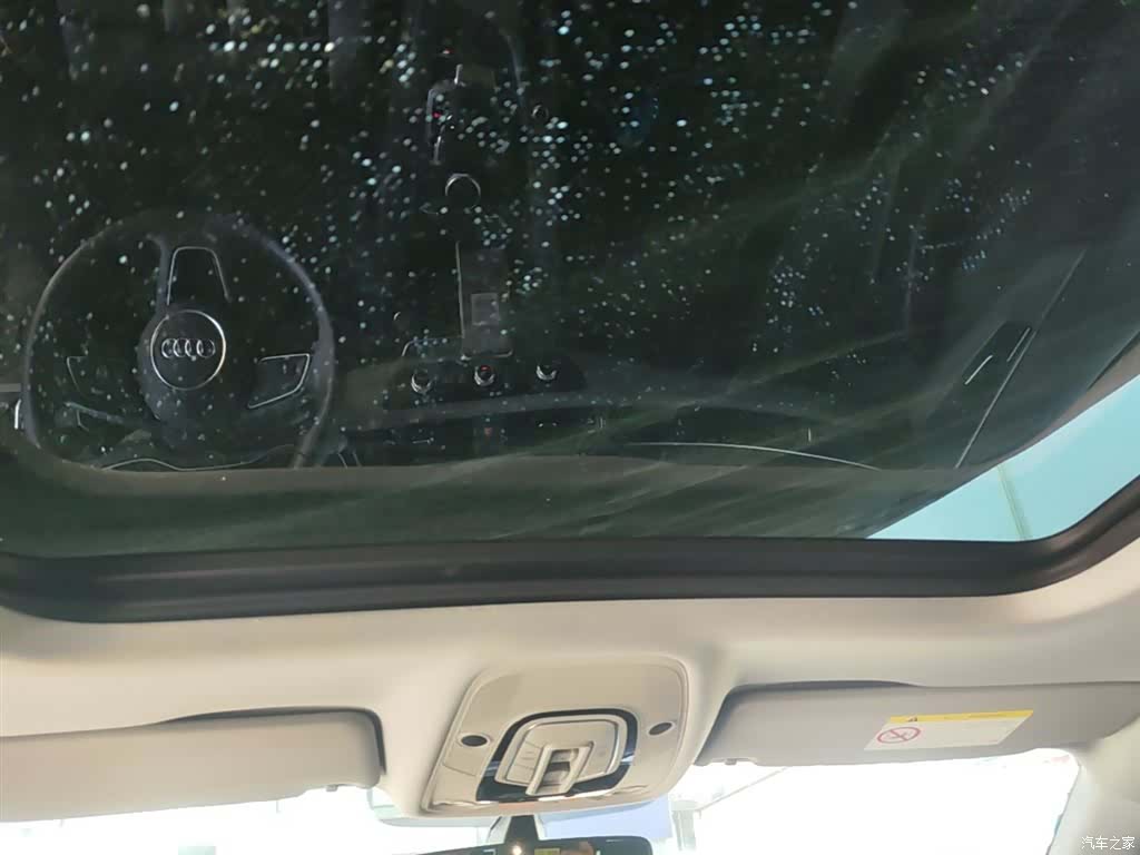 Audi A4L, 2019 18