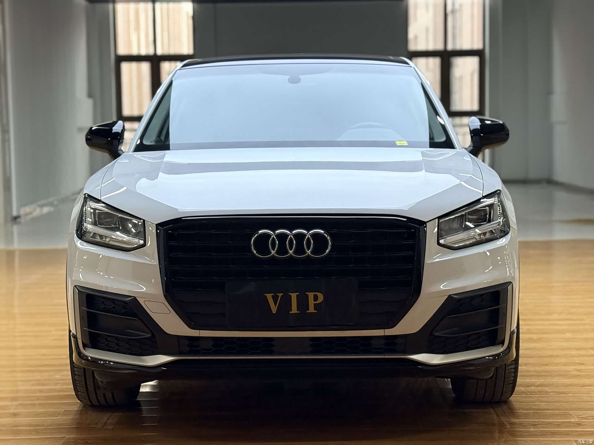 Audi Q2L, 2019 2