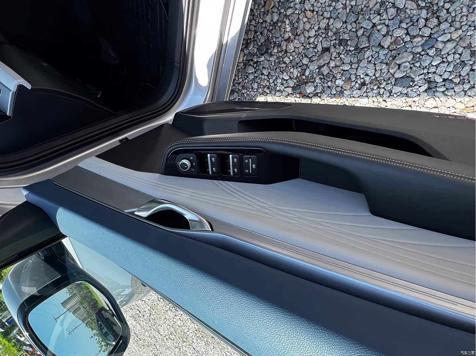 Geely Preface, 2022 18