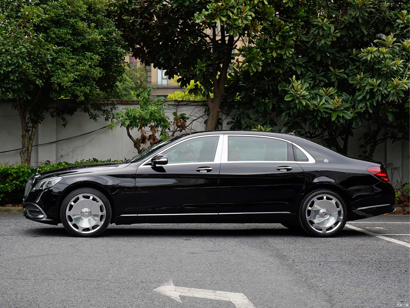 Maybach S-Class, 2020 3