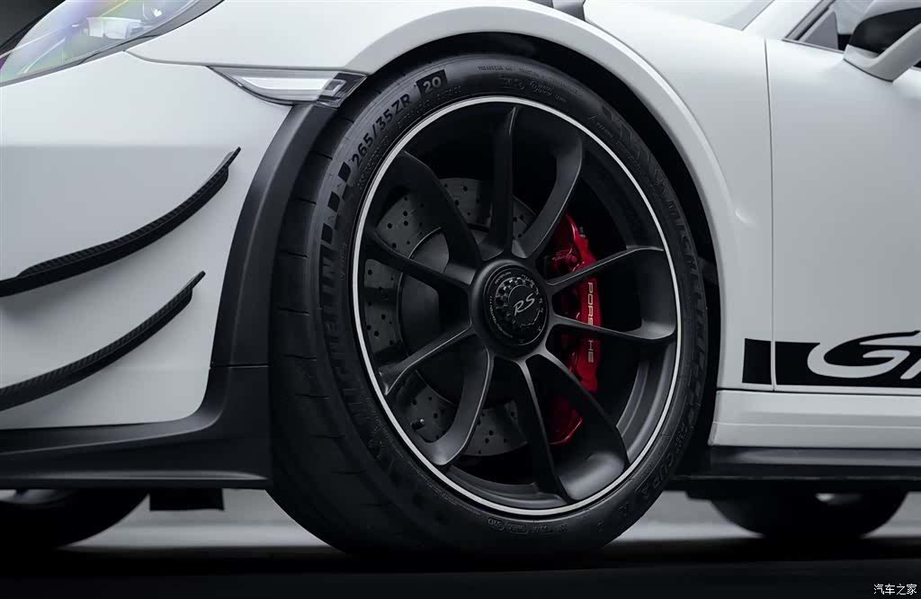 Porsche 911, 2020 8