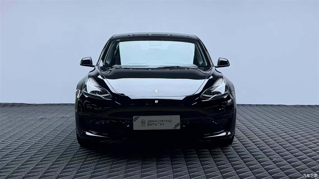 Tesla Model 3, 2021 2
