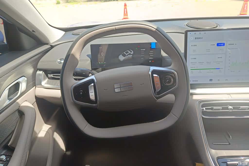 Geely A7, 2026 15