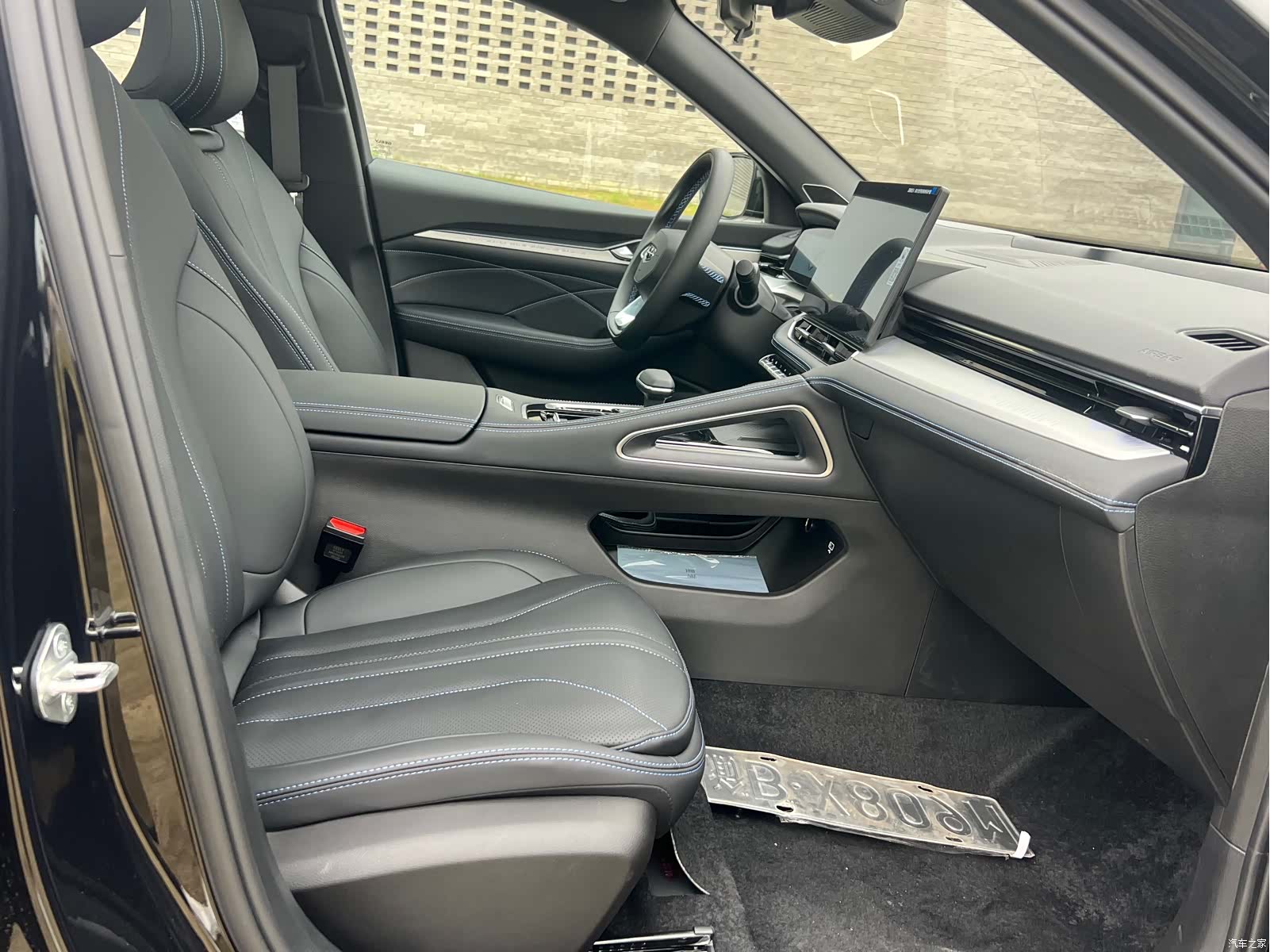 Geely Preface, 2025 9