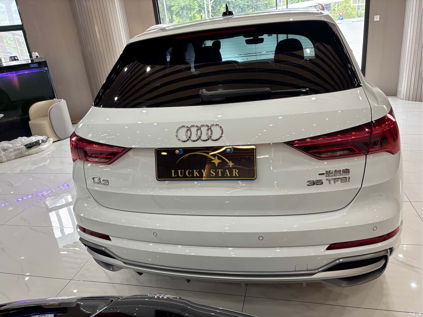 Audi Q3, 2022 3