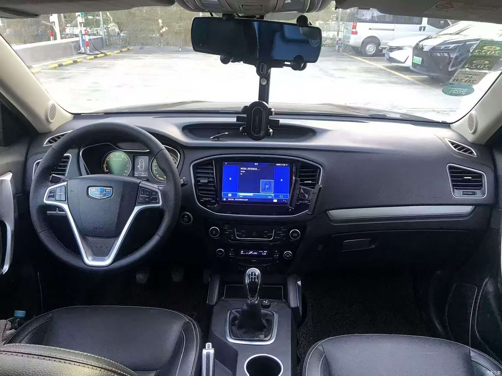 Geely X6, 2016 9
