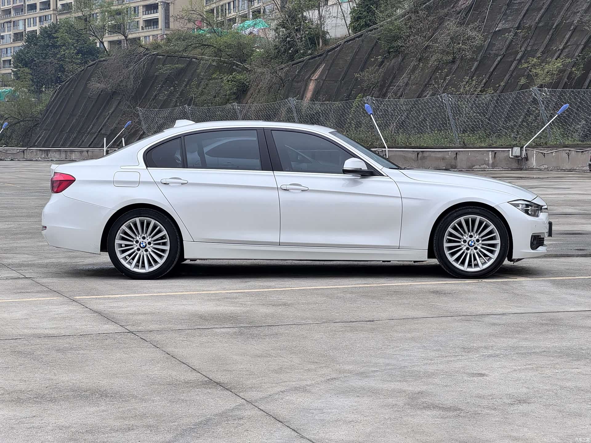 BMW 3 Series, 2018 7
