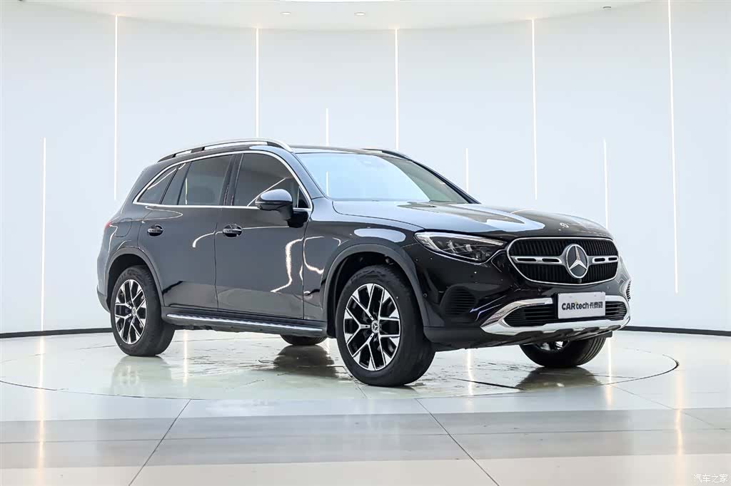 Mercedes-Benz GLC, 2025 11