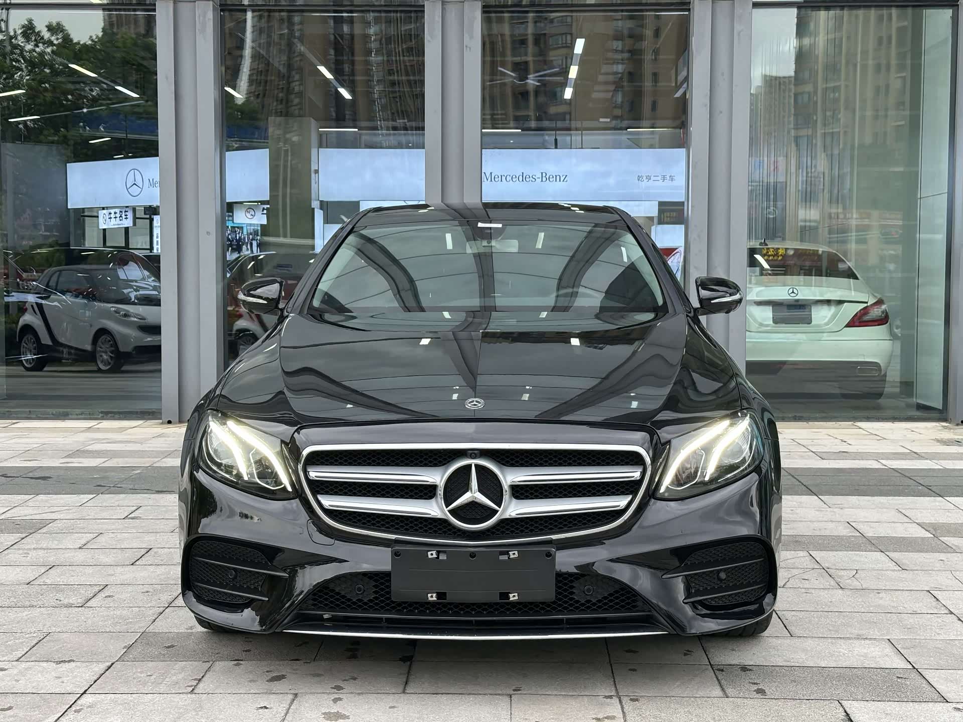 Mercedes-Benz E-Class, 2019 1