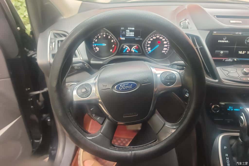Ford Kuga, 2014 15