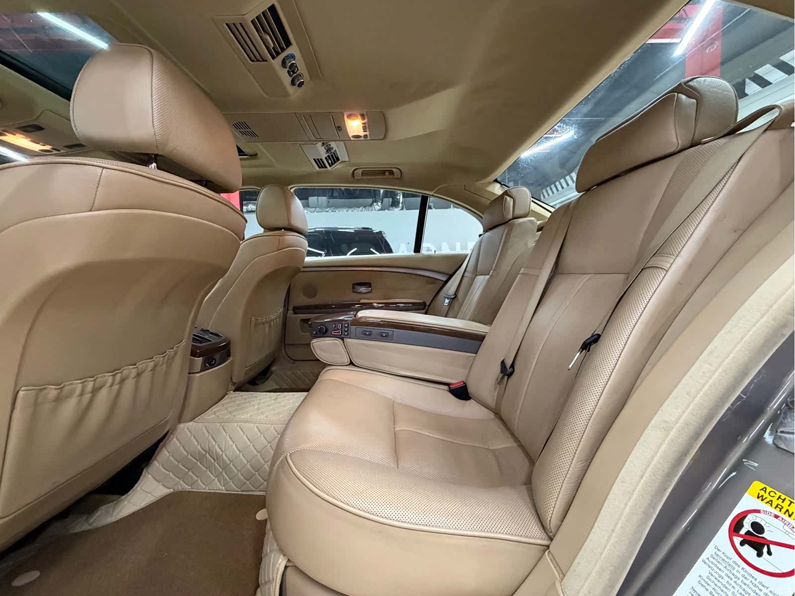 BMW 7 Series, 2005 35