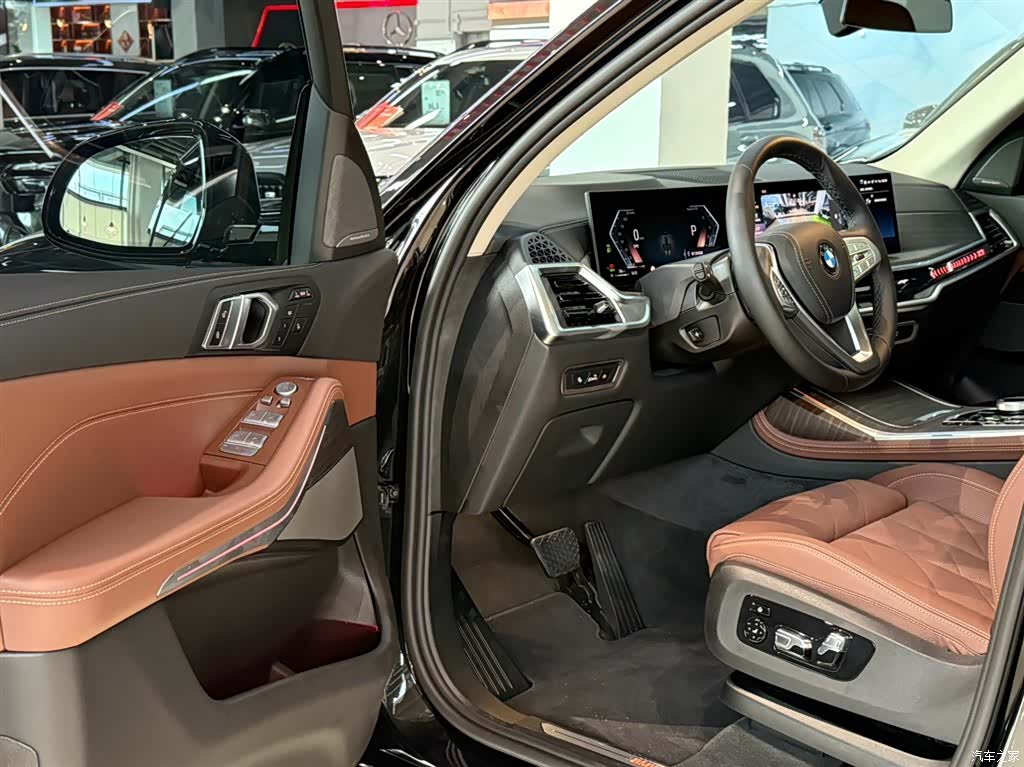 BMW X7, 2026 25