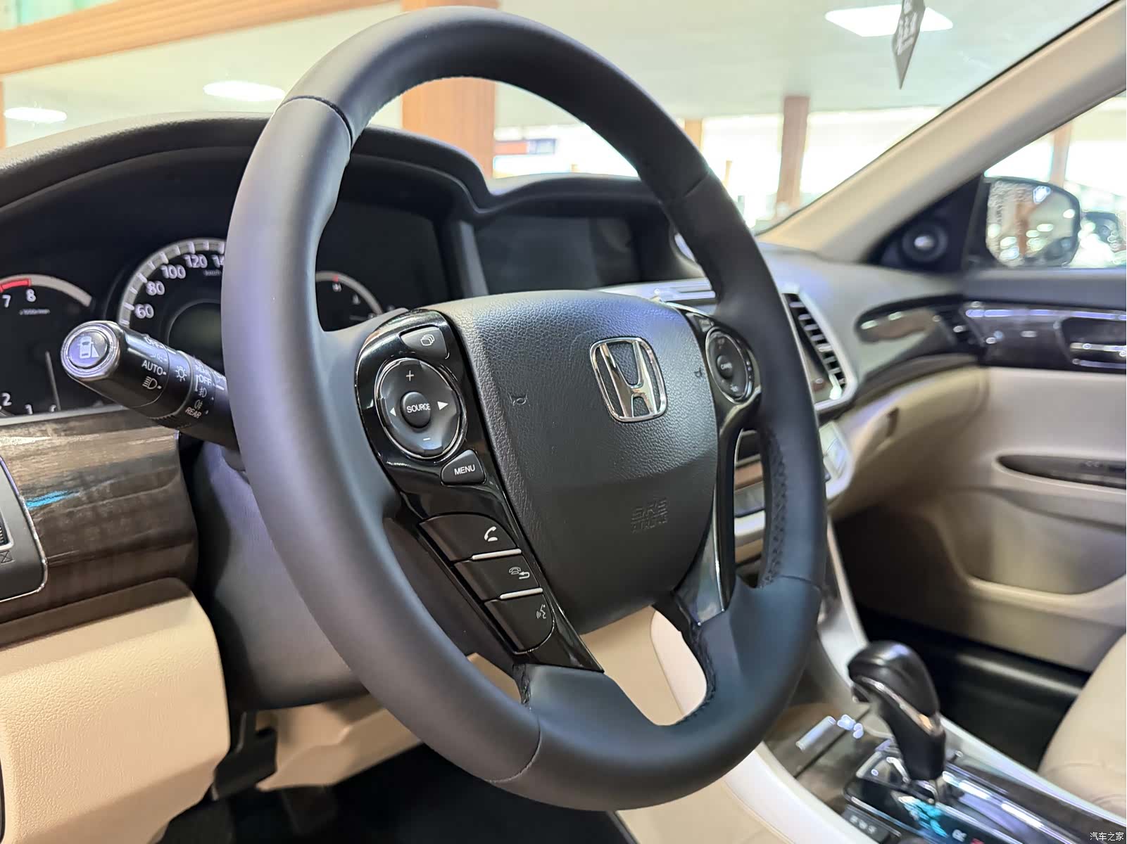 Honda Accord, 2015 9