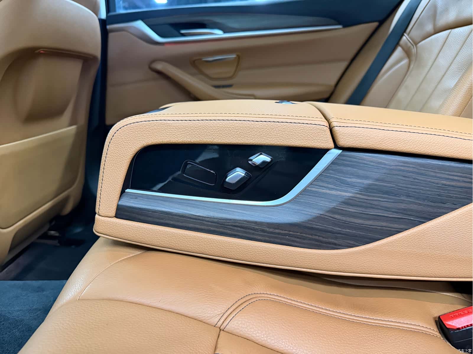 BMW 5 Series, 2017 17