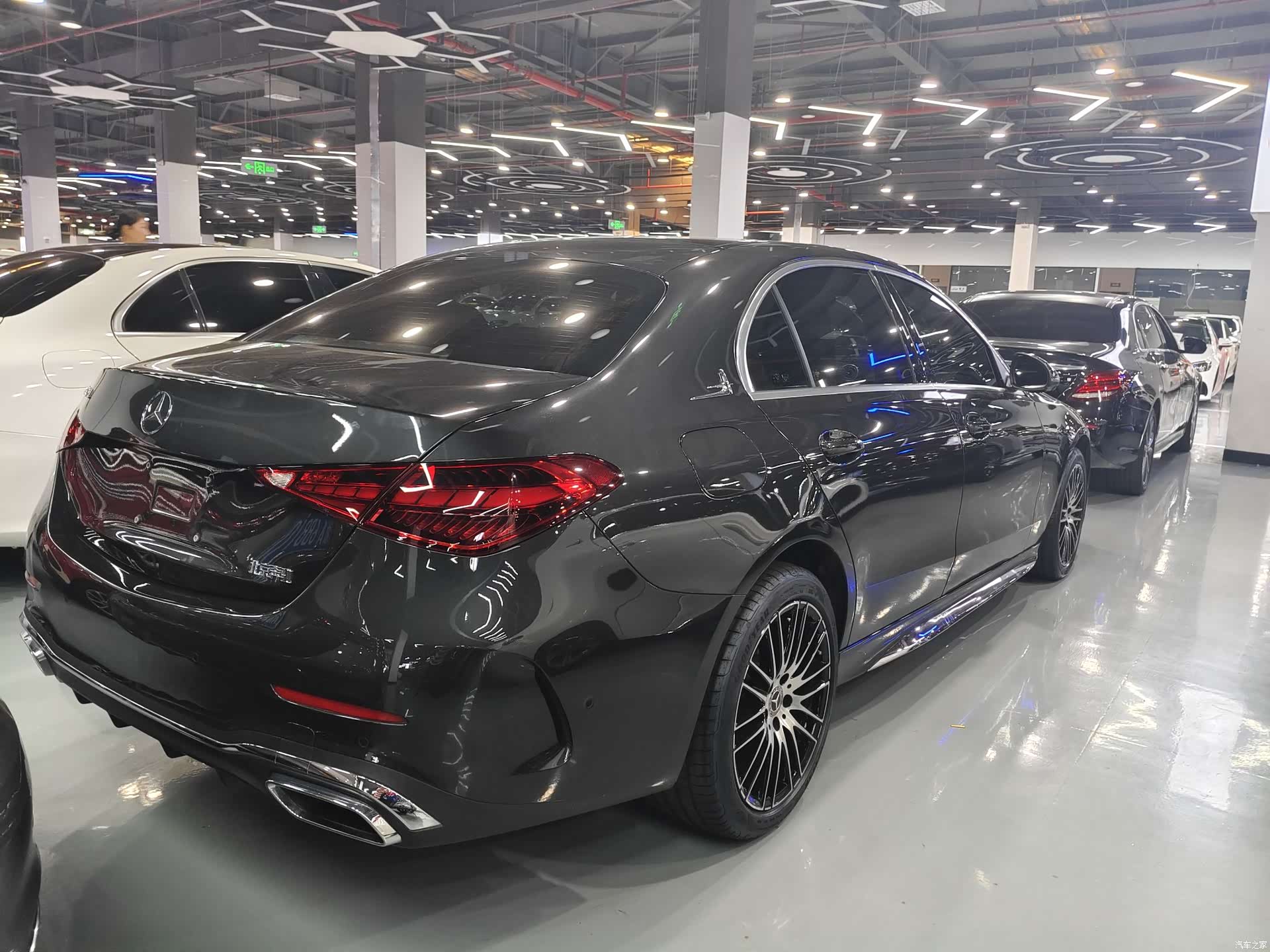 Mercedes-Benz C-Class, 2025 17