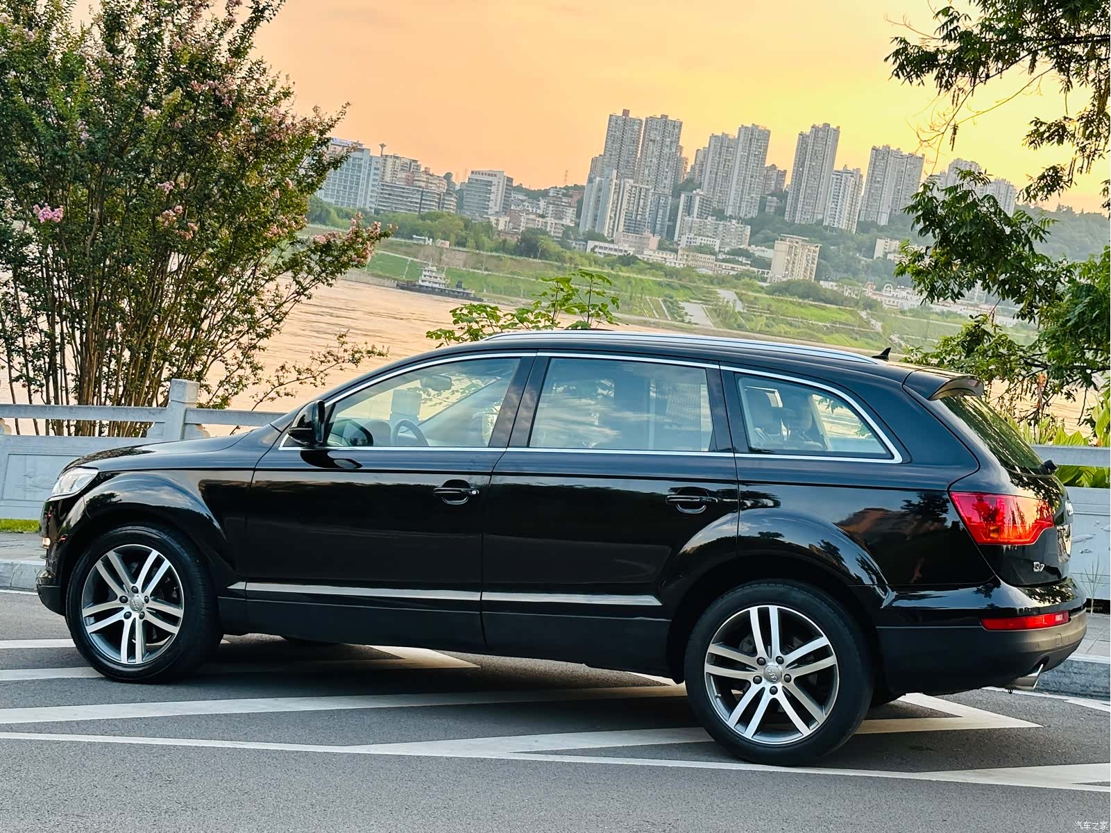 Audi Q7, 2008 15