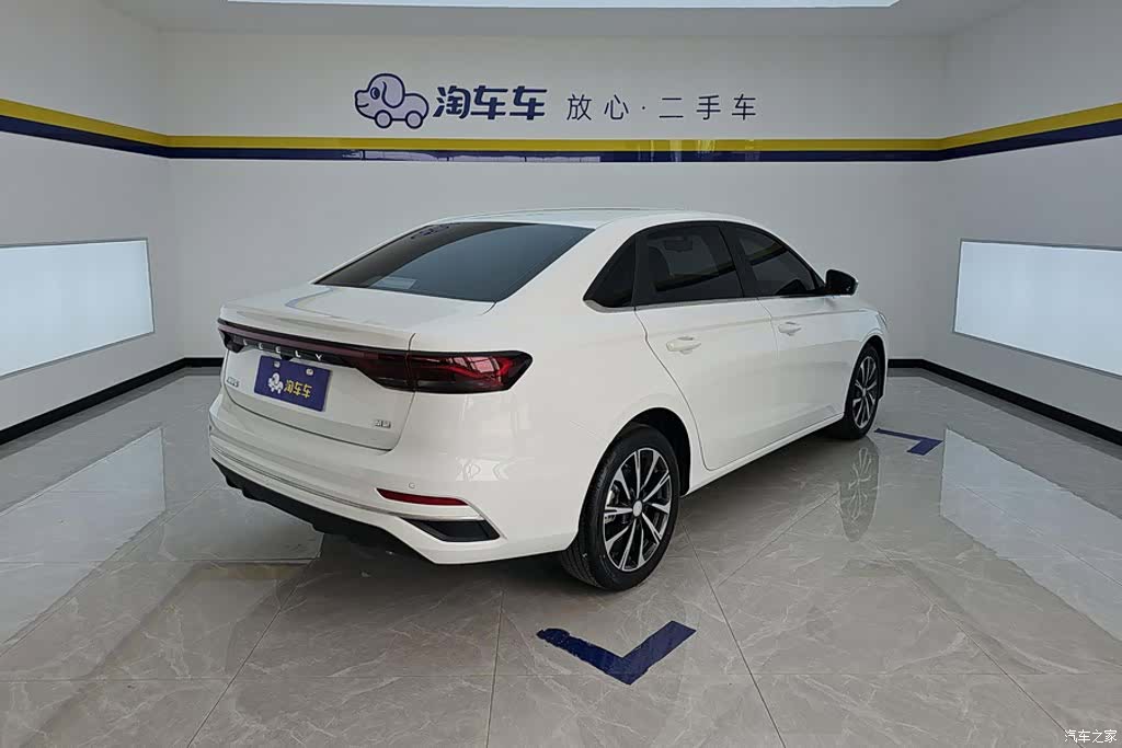 Geely Emgrand, 2024 3