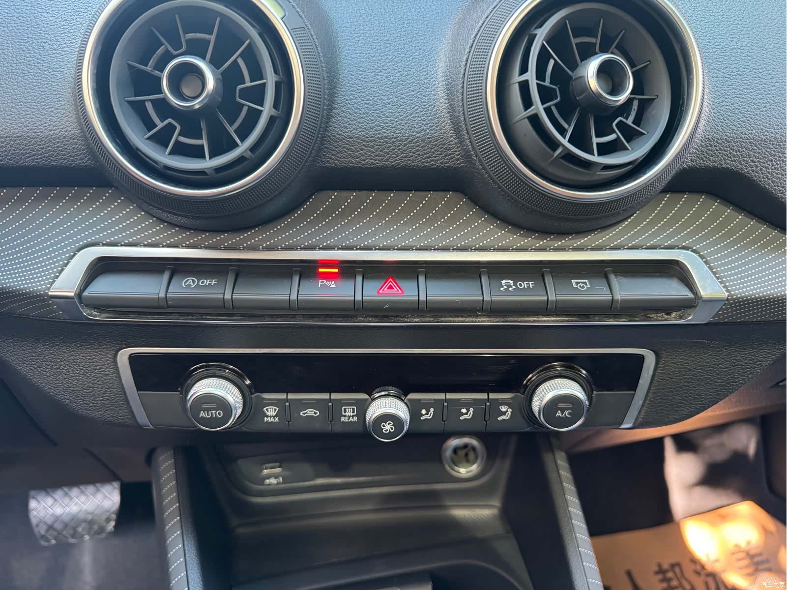 Audi Q2L, 2021 35