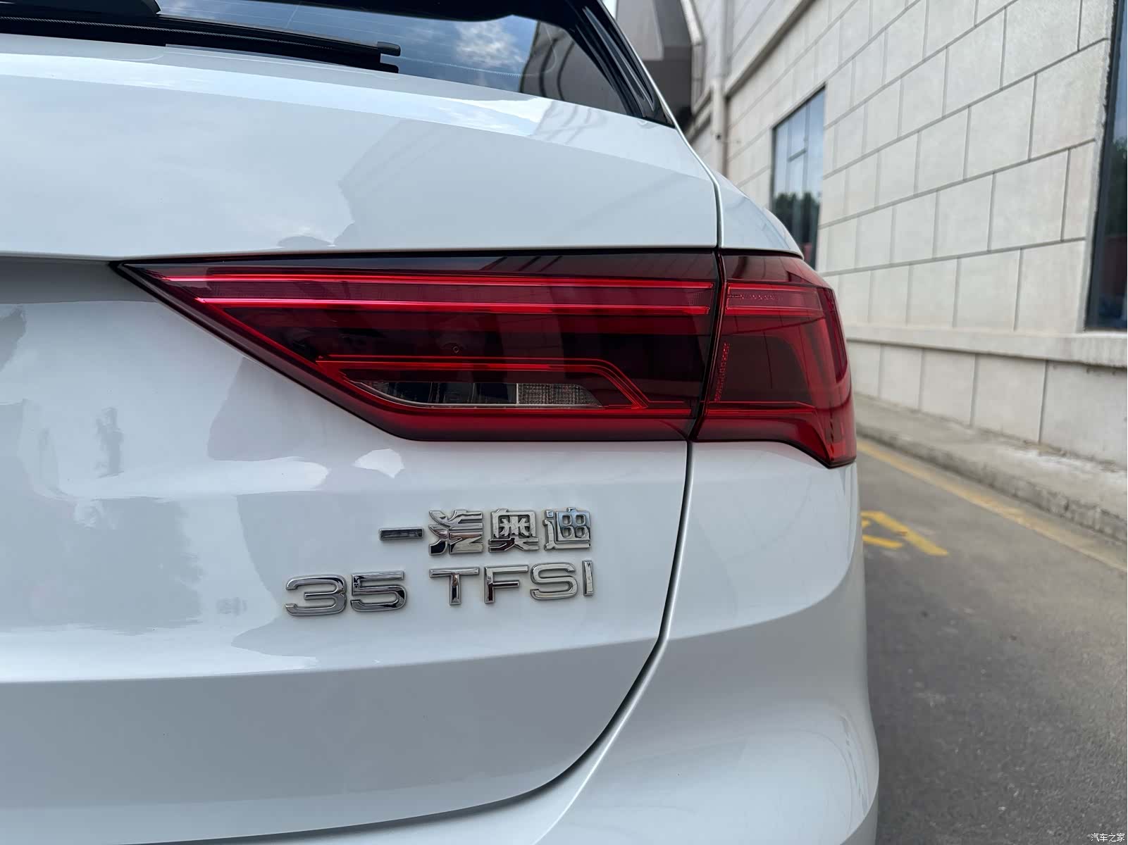 Audi Q3, 2023 6