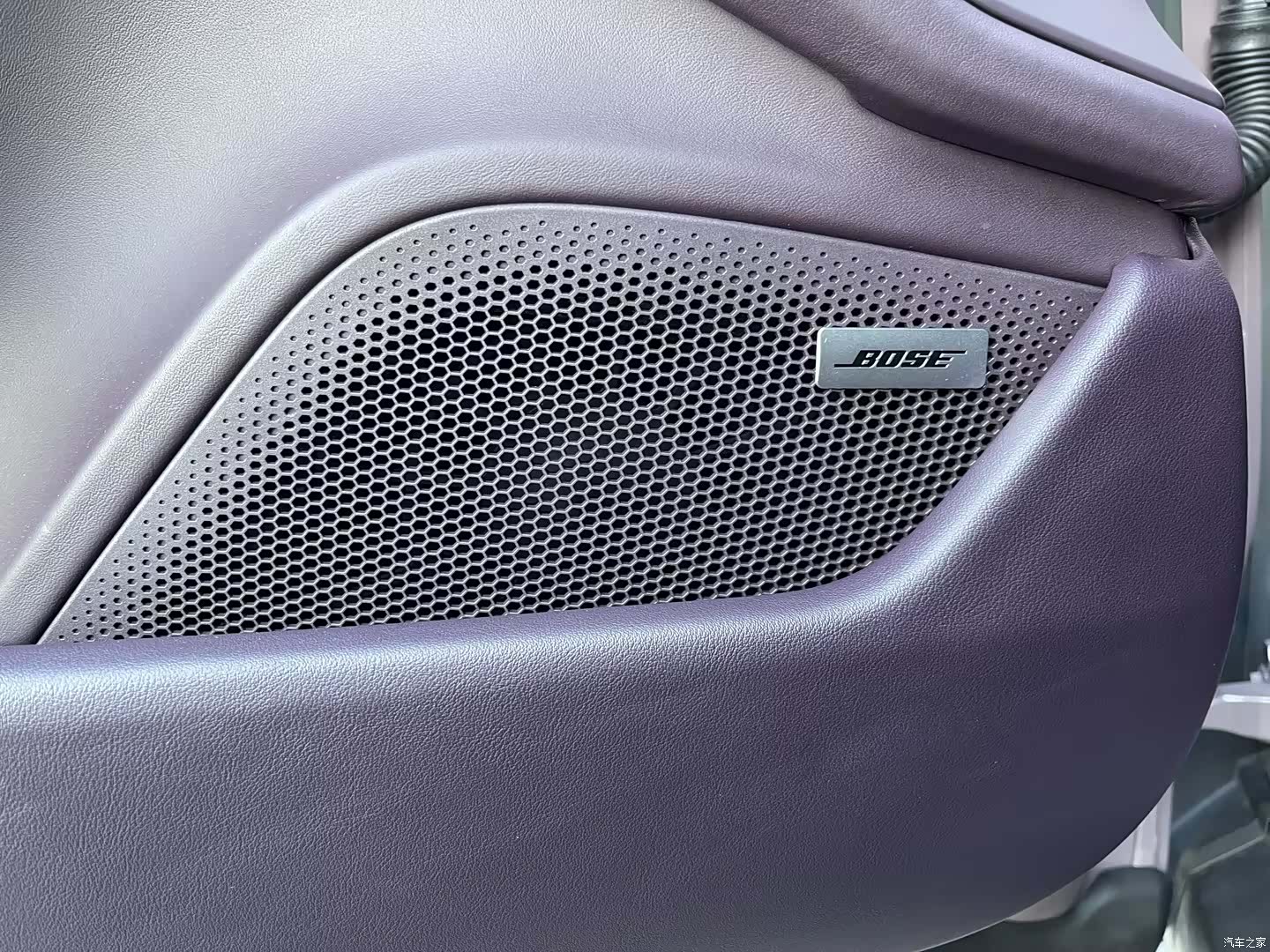 Porsche Taycan, 2023 12