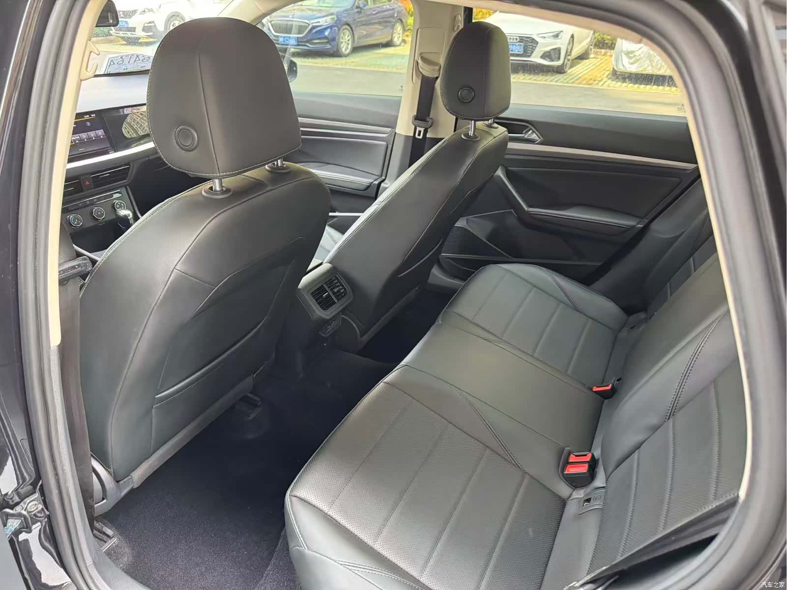 Volkswagen Lavida, 2020 все фото