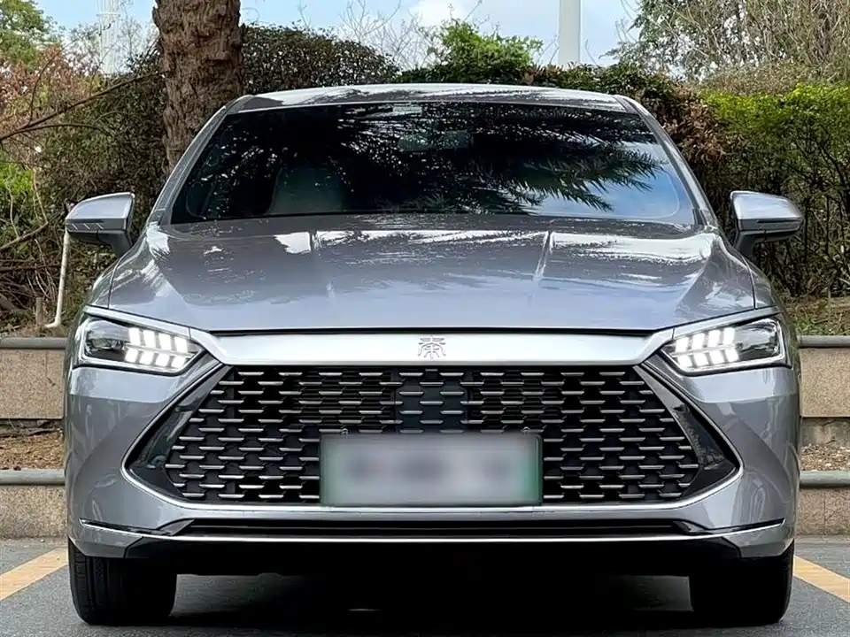 BYD Qin Yuan BYD Qin Yuan