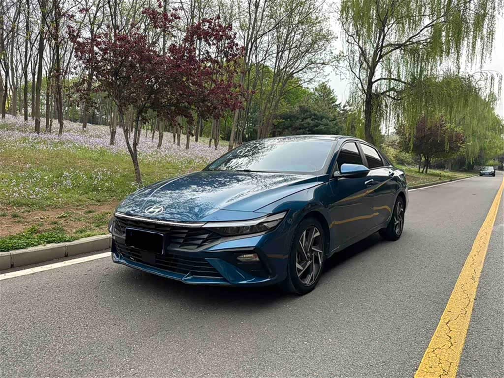 Hyundai Elantra 2023 1.5L CVT GLX Elite