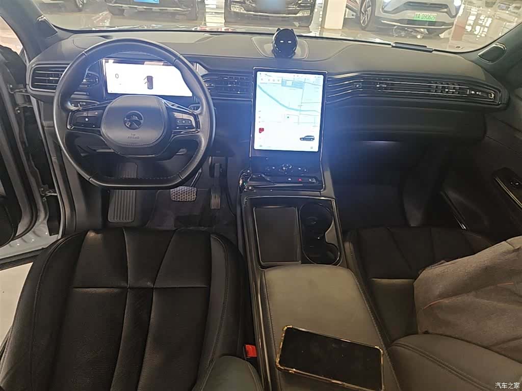 NIO ES8, 2020 10