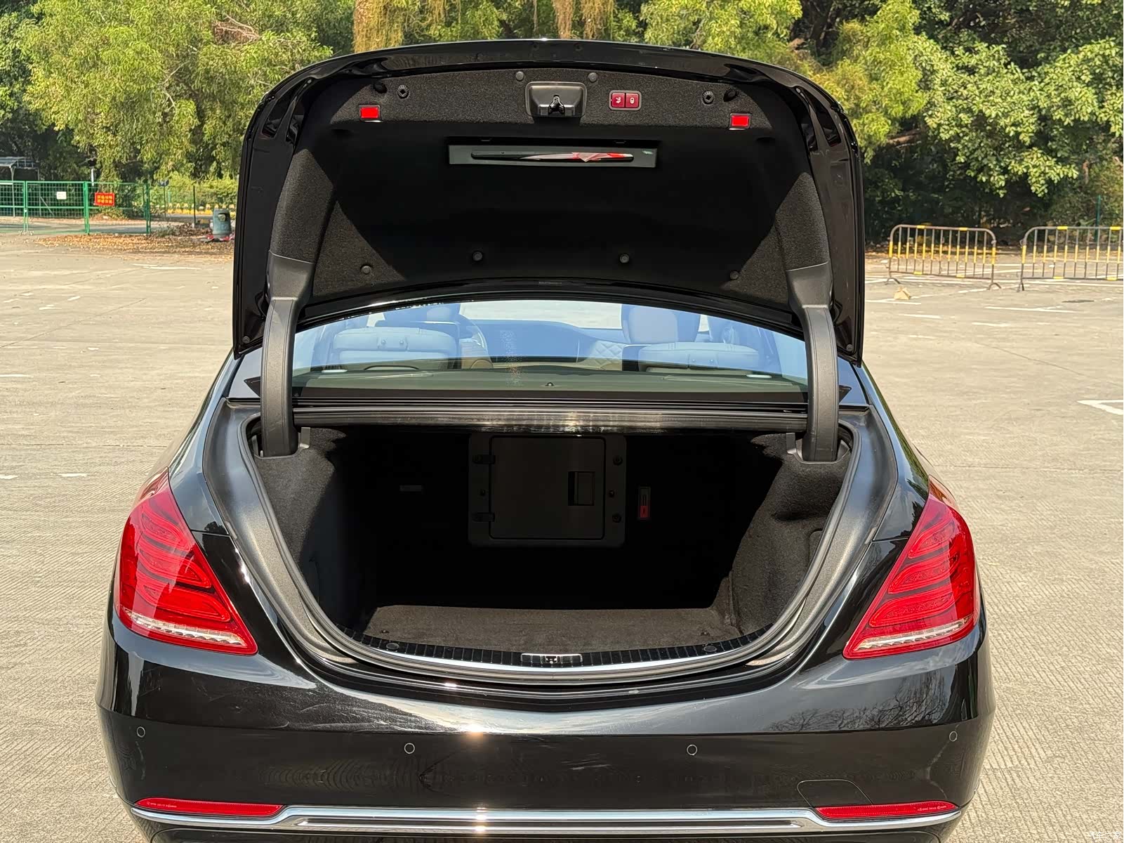 Maybach S-Class, 2017 18