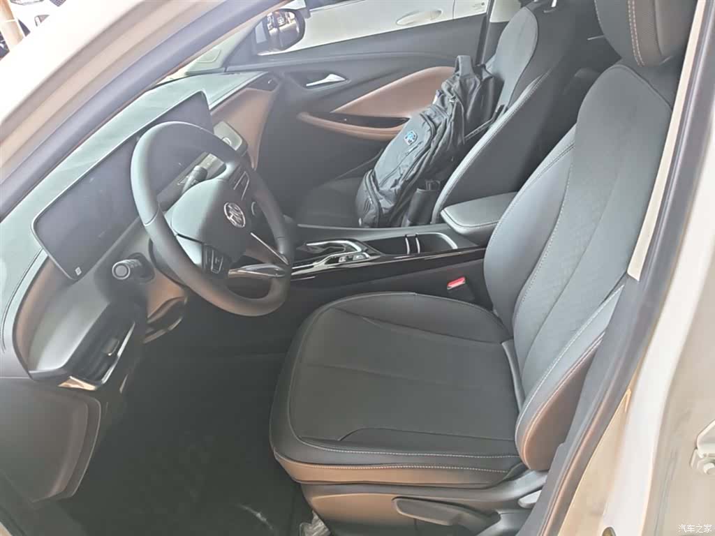 Buick Verano, 2022 15
