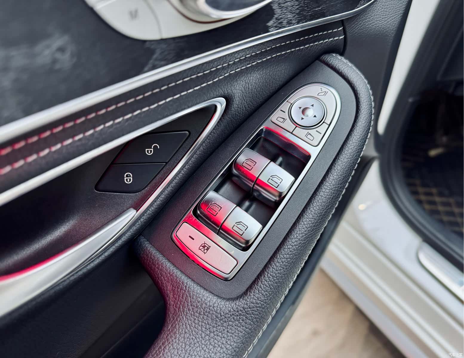Mercedes-Benz C-Class, 2020 13