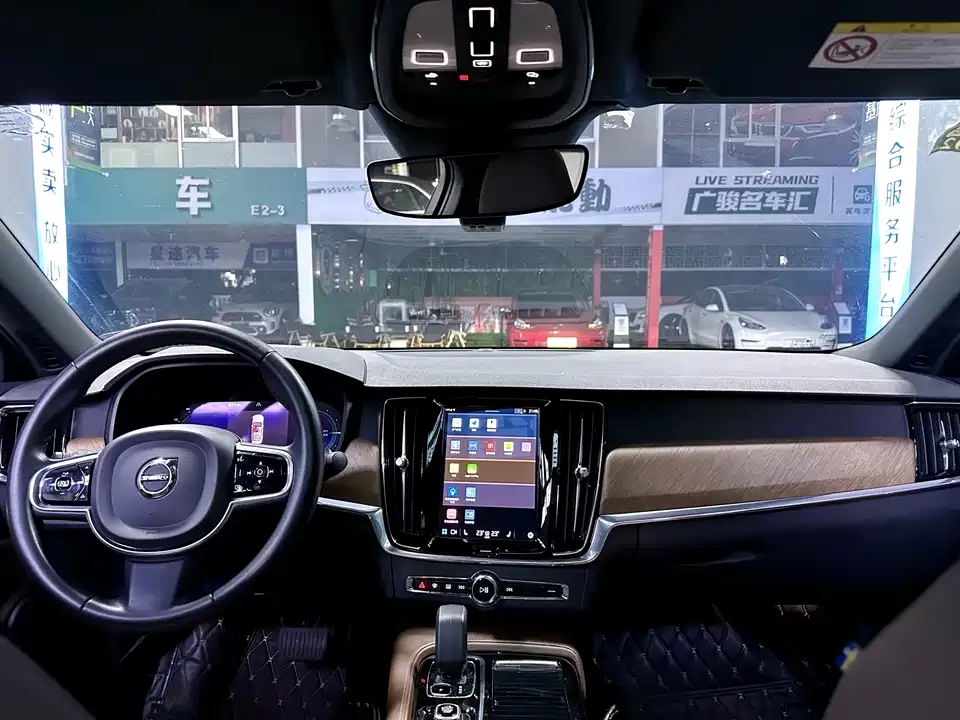 Volvo S90 Volvo S90