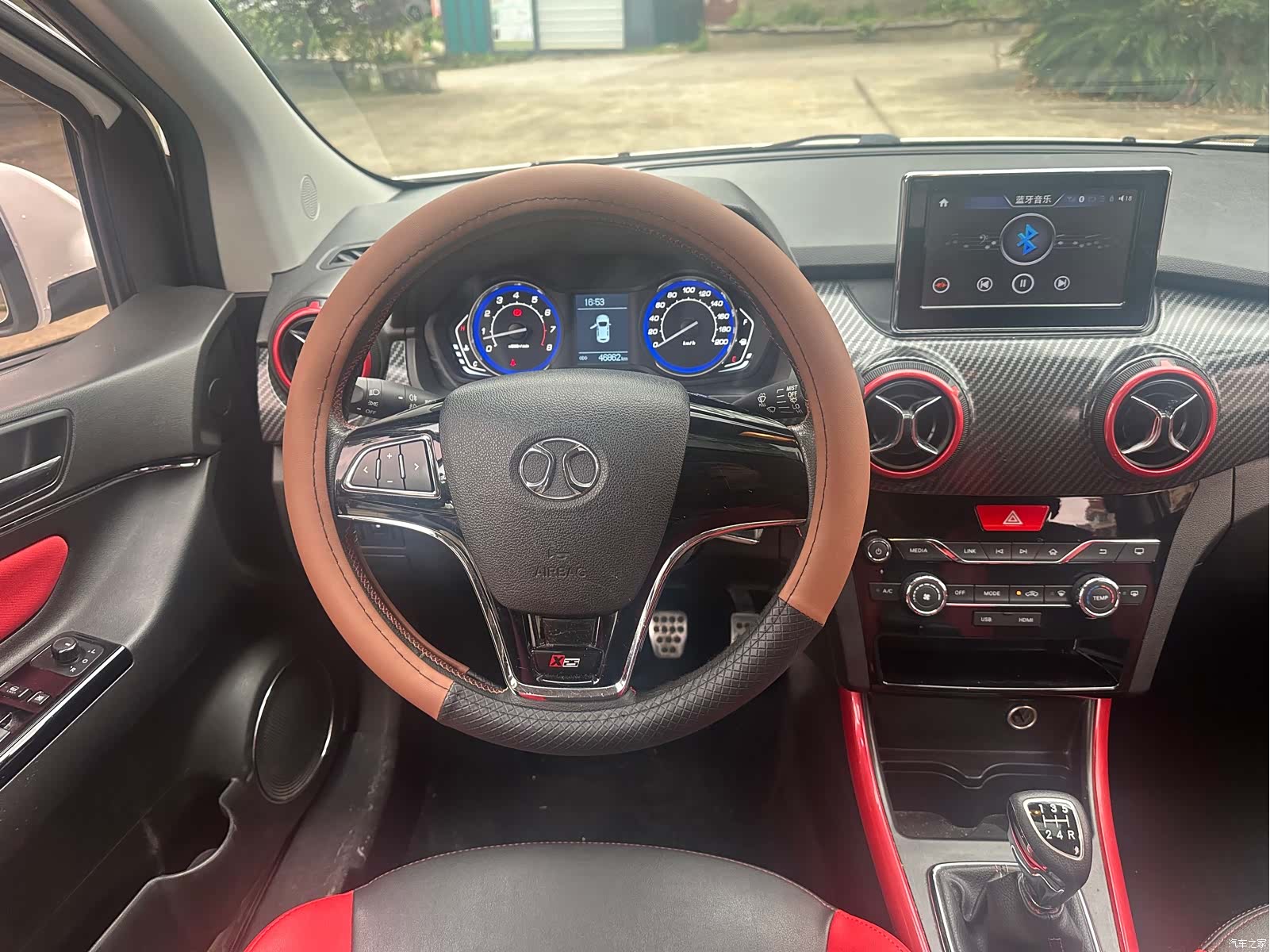 BAIC X25, 2019 9