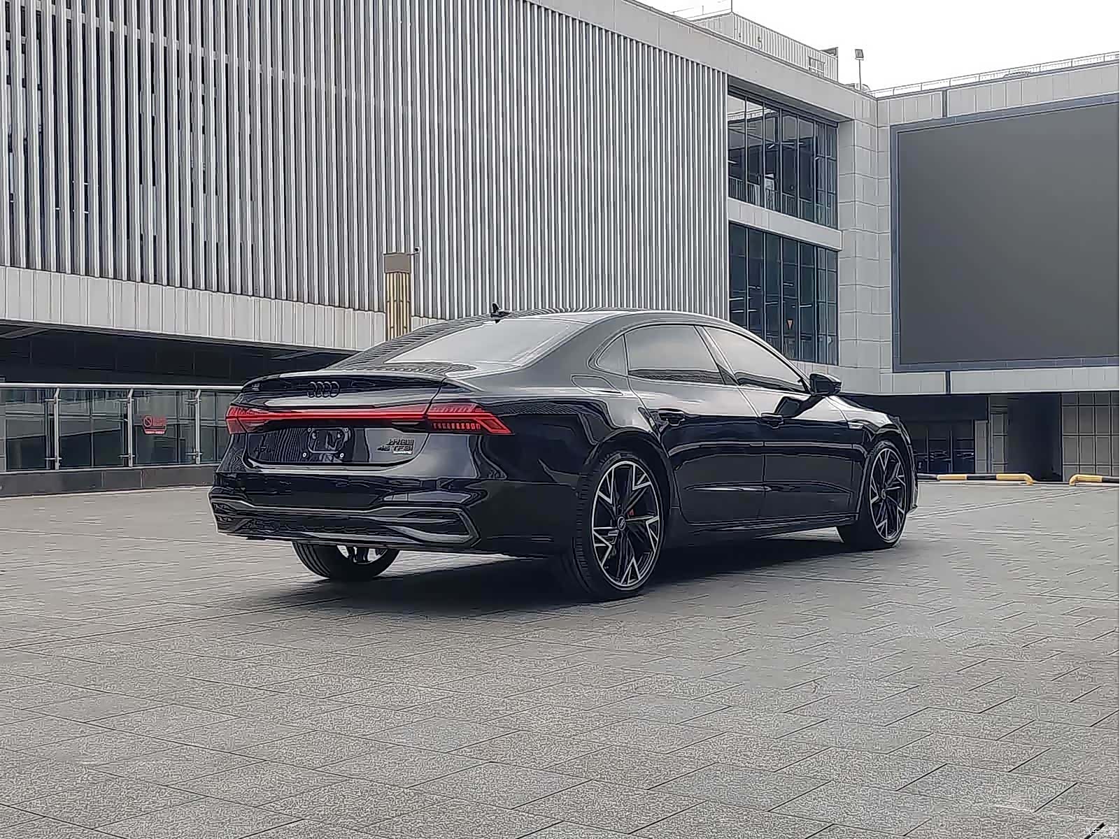 Audi A7L, 2025 17