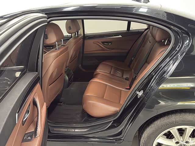 BMW 5 Series, 2015 13