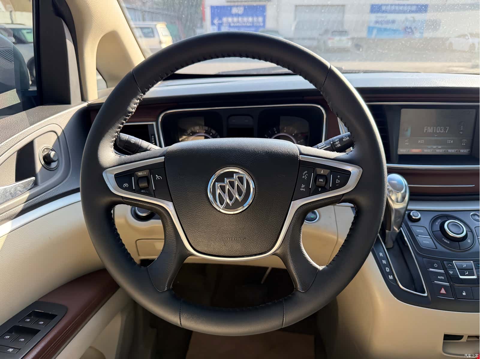 Buick GL8, 2019 все фото