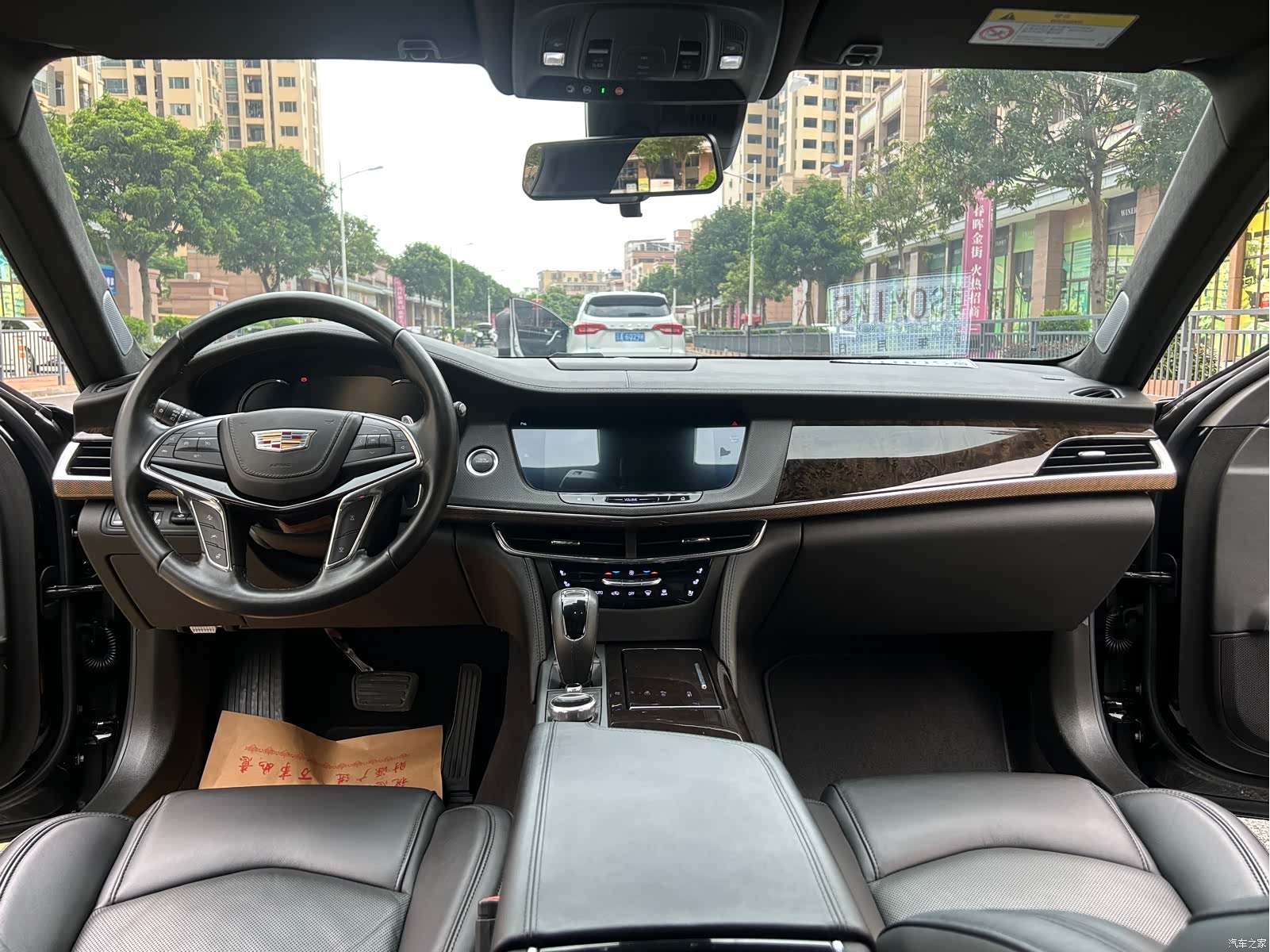 Cadillac CT6, 2019 10