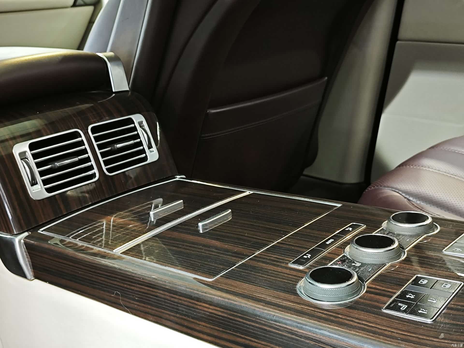 Land Rover Range Rover, 2015 10