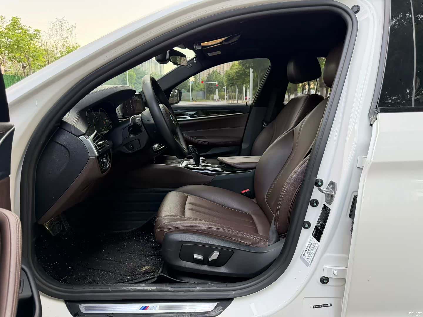 BMW 5 Series, 2019 4