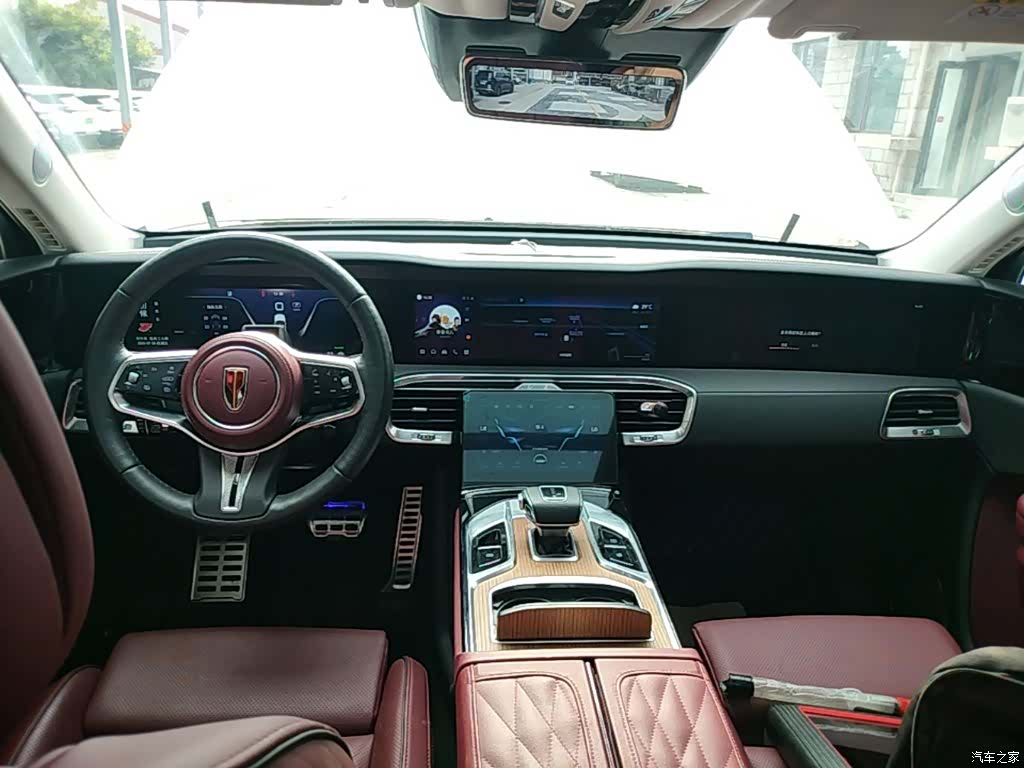 Hongqi E-HS9, 2023 10