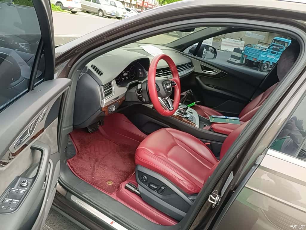 Audi Q7, 2016 12