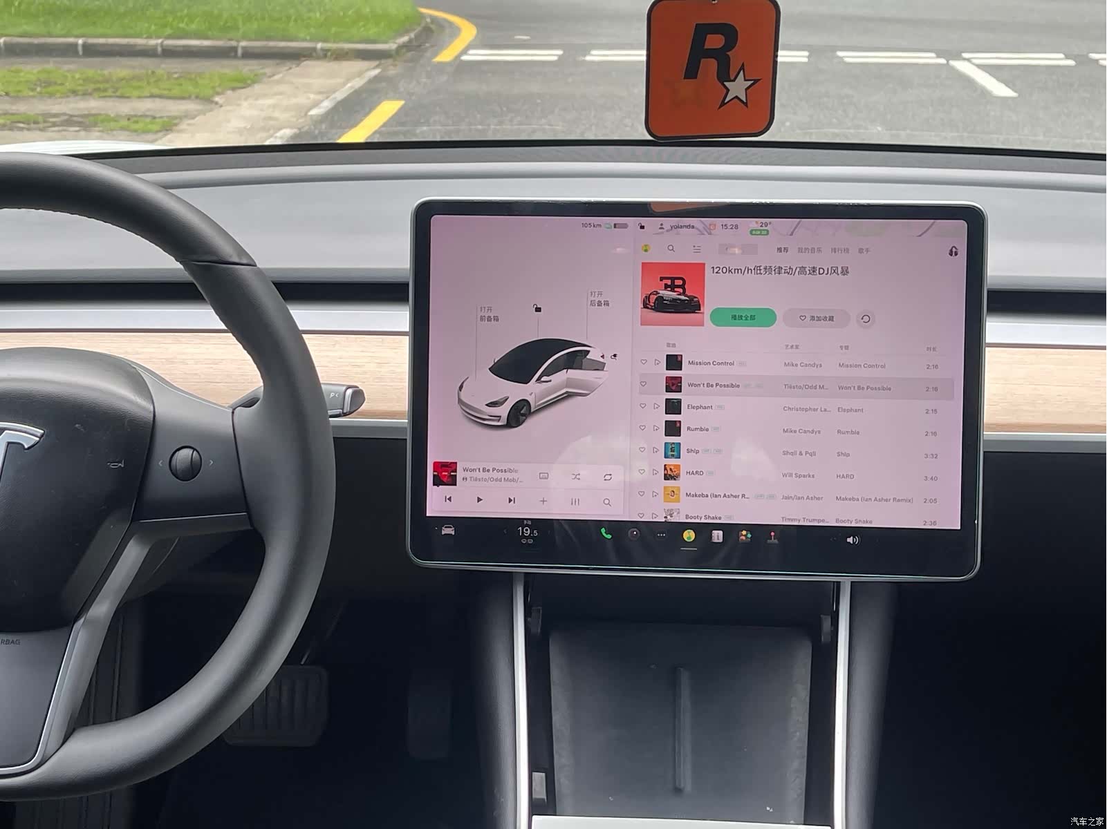 Tesla Model 3, 2019 21