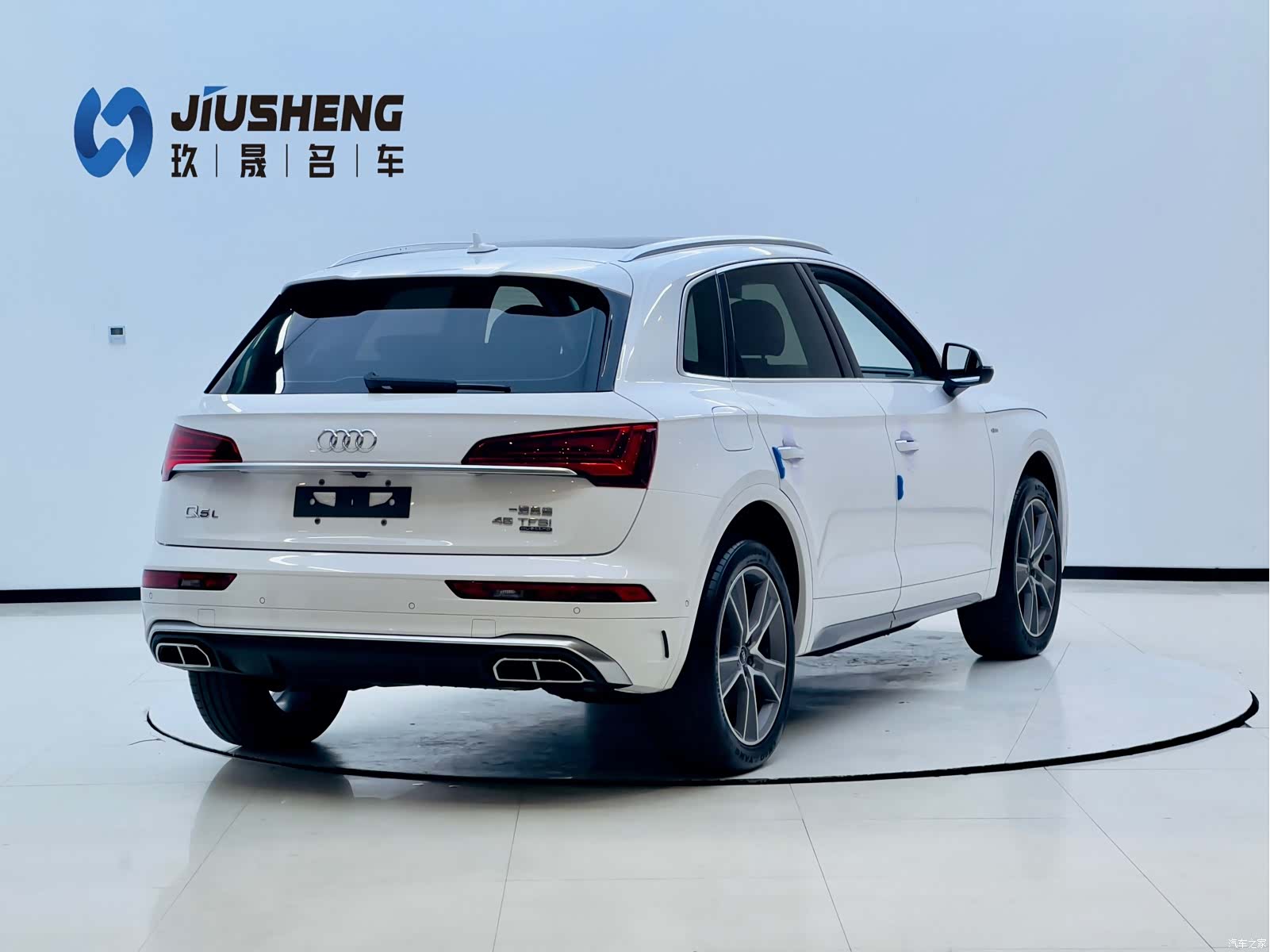 Audi Q5L, 2022 3